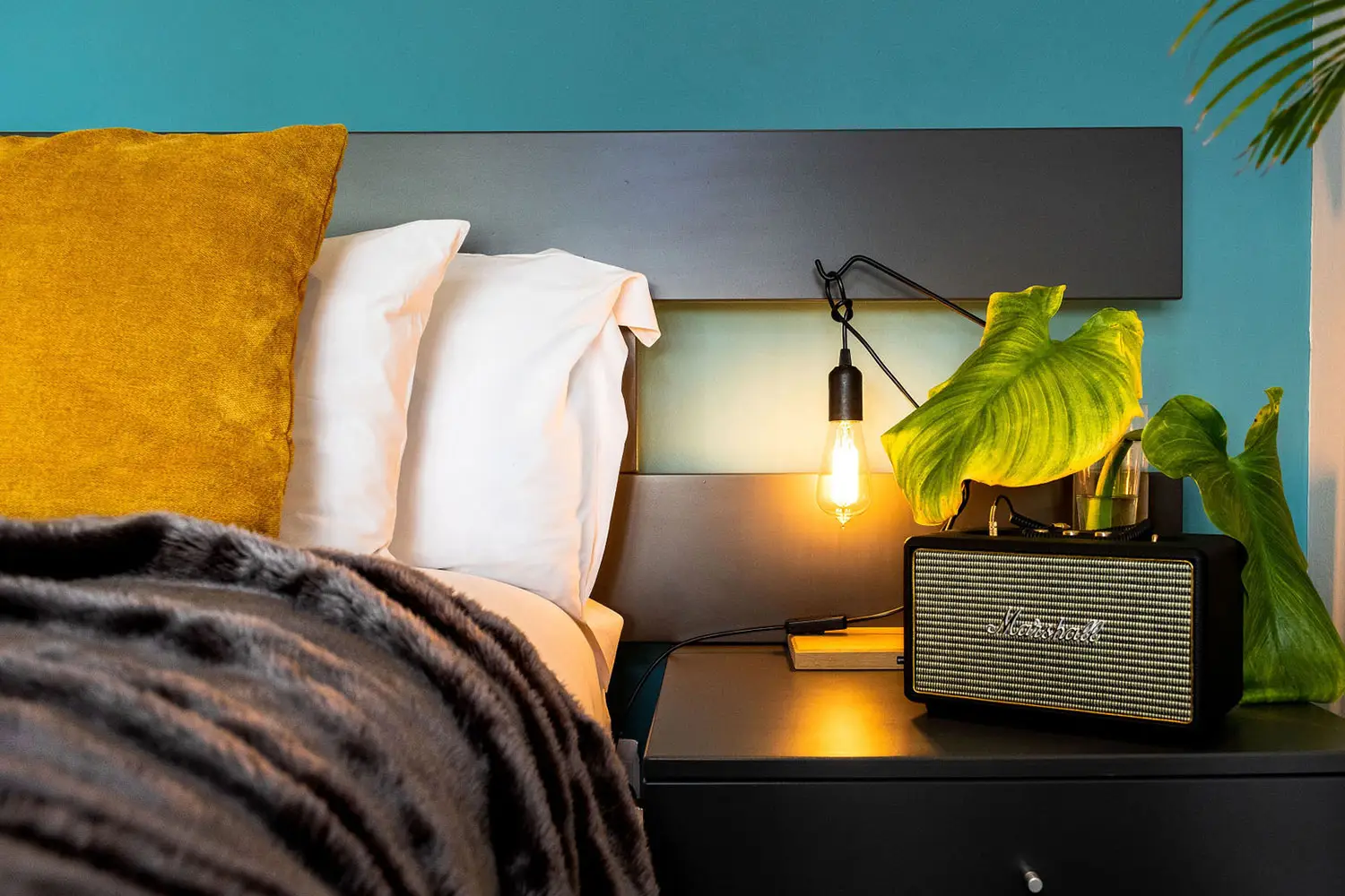 big_suite-1-bedside